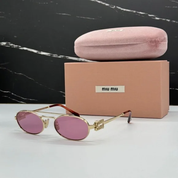 MIU MIU ゴールドフレーム ピンクテンプル サングラス MIU MIU ゴールドフレーム ピンクテンプル サングラス MIU MIU